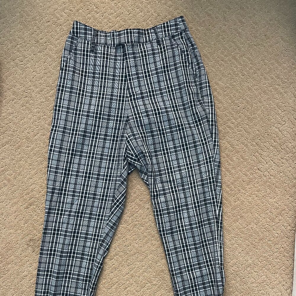 HOT TOPIC PLAID PANTS
